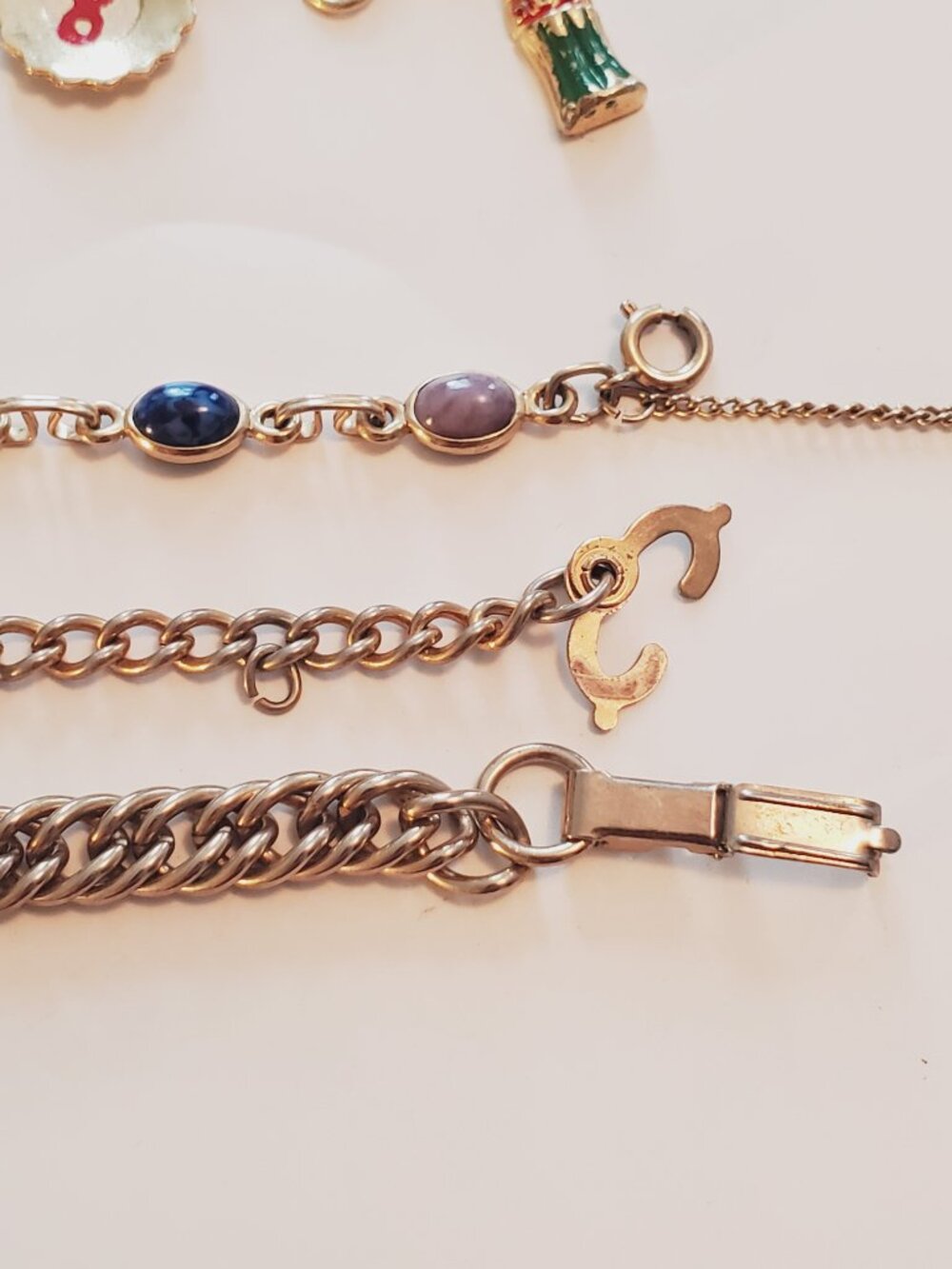 7 Bracelets, items # A-2559-2565., wt. 105 grams. - Picture 10 of 16